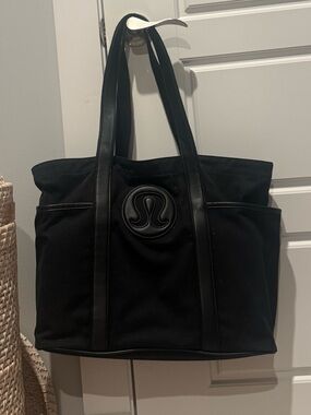 lululemon athletica | Bags | Lululemon Tote Bag 25lslnsh
